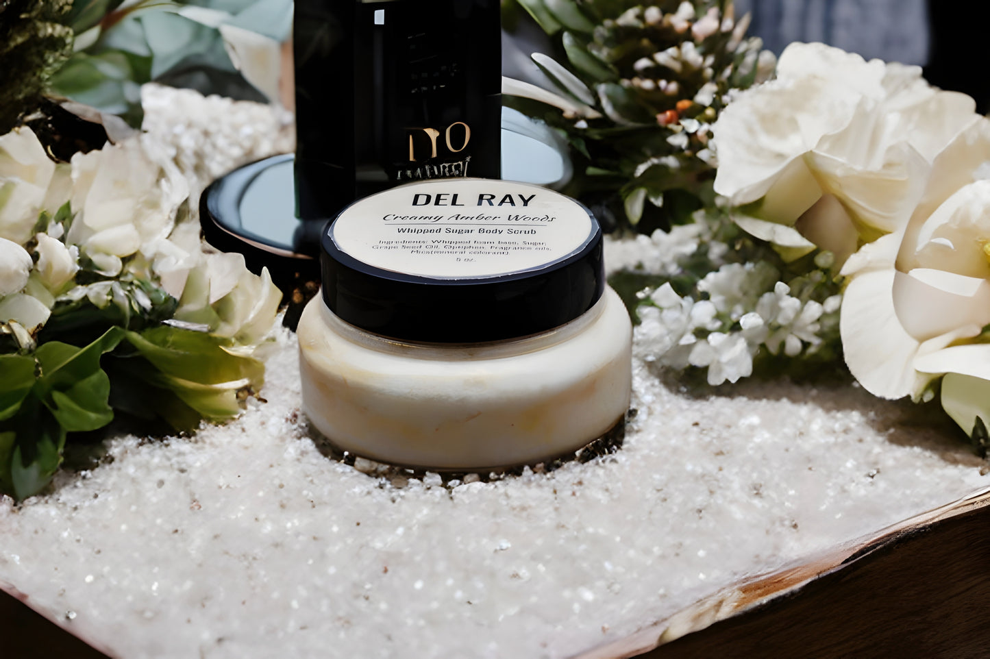 Creamy Amber woods- Foaming Whipped Sugar Body Scrub(5oz)